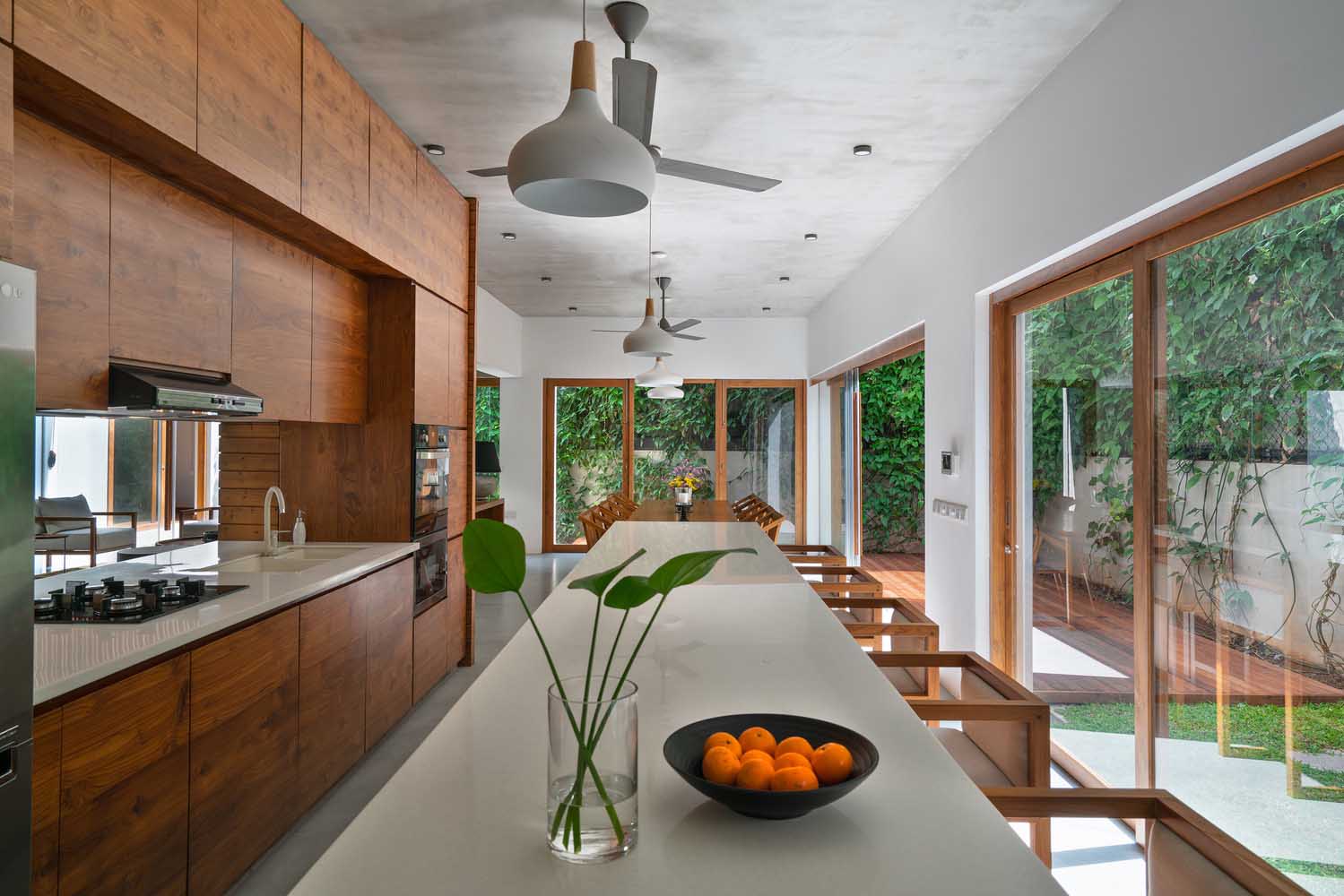 28Houses With Utility Rooms and other Specialized Spaces - 10555